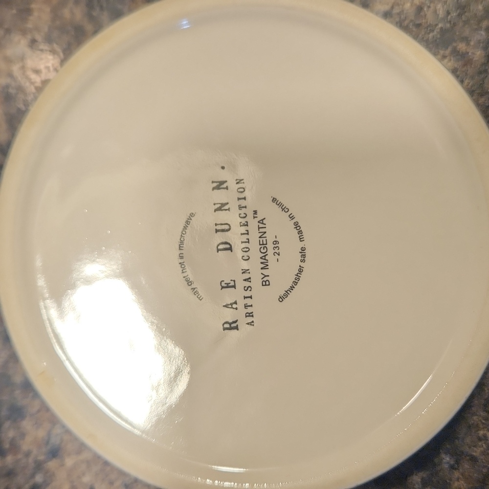 EUC Rae Dunn White 'Devour' 5" Ceramic Cat Or Dog Bowl - Picture 3 of 4